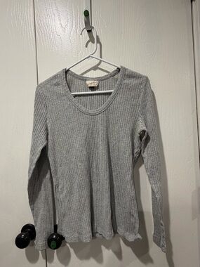 Universal Thread Women's Ribbed Scoop Neck Long-Sleeve Top - Gray